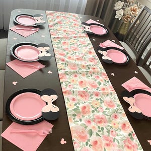Minnie Plates and Forks: Kids Birthday Table, Party Decor