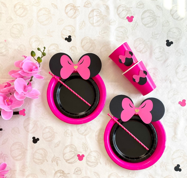 Minnie Mouse paper plates fuchsia hot pink  bow black ears Minnie Mouse first birthday table set Minnie party Minnie Mouse decoration cups straws decor Minnie baby shower tableware plates cups straws napkins wrapped utensils