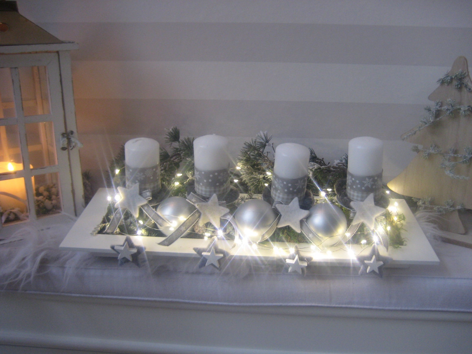 Haltbarer LED Adventskranz mit Kerzen, batteriebetrieben