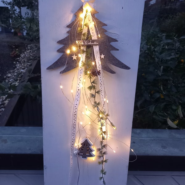 Décoration de fenêtre LED avec minuterie, couronne de porte réutilisable, décoration de porte à piles, décoration murale, couronne de Noël, hiver