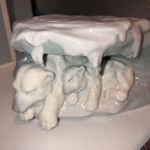 RARE Lladro Spain Figurine A SNOWY SANCTUARY 8062 shops Polar Bear & Cub W/ Box