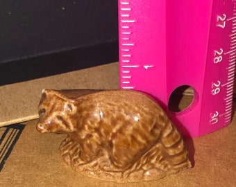 Tea rose Wade whimsy vintage figurine brown raccoon
