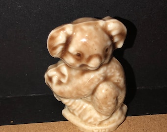Tea rose wade whimsy figurine vintage koala bear