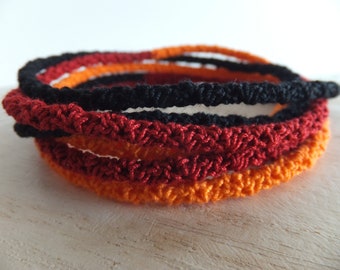 Lange Kette "Lane" in orange, rot und schwarz