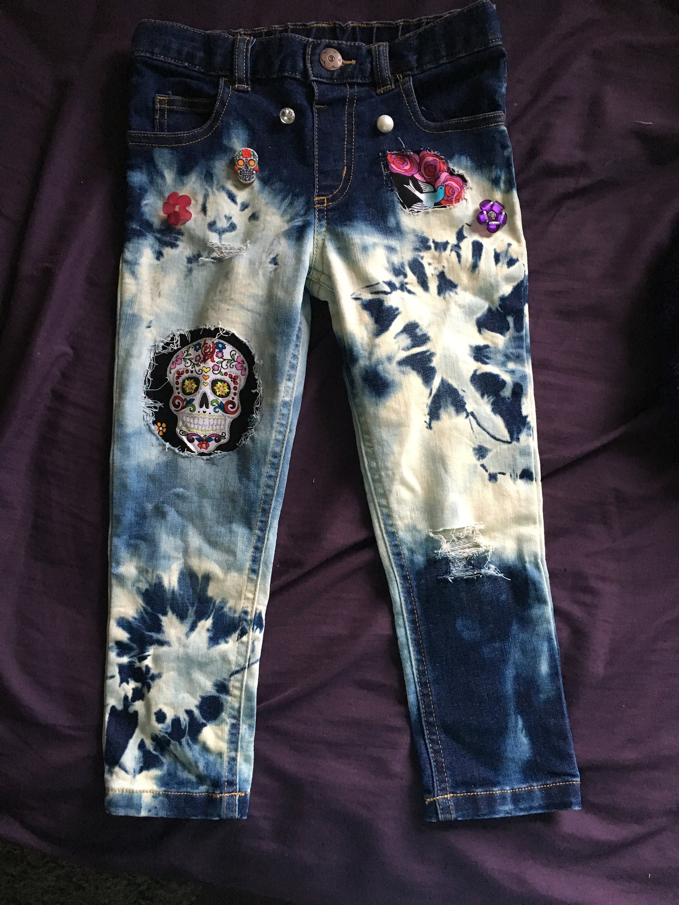 Bleached Sugar Skull- Girl