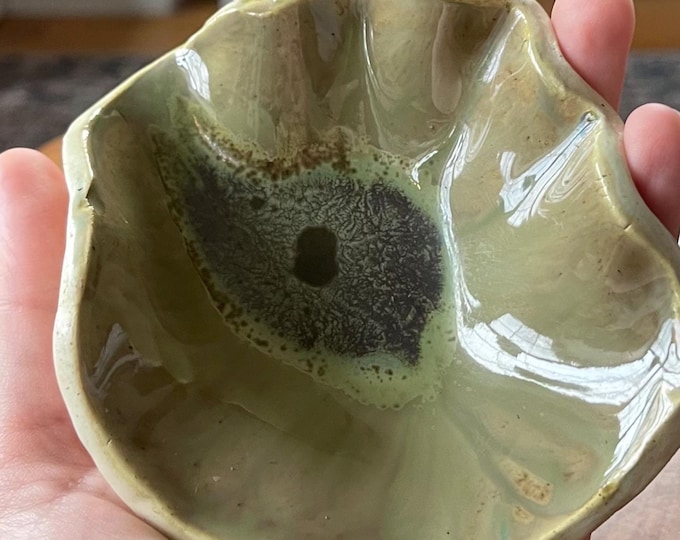 Palm Palette - scalloped pottery bowl (ceramic hand fired)
