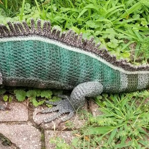 Guanzilla the Iguana Crochet Statue pattern only image 3