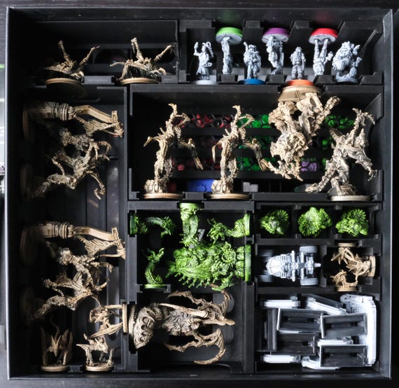 Nemesis Lockdown + Stretch Goals Insert (sleeved Cards / Vertical