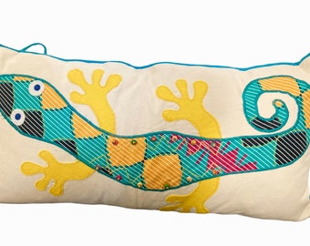 Gecko cushion cover, Gecko cushion cover 30 x 60 cm, Lizard cushion handmade, gift for kids, home decoration lizard