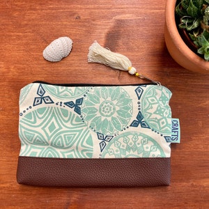 Estuche de viaje - diseño Baghashia, bolso pequeño para documentos de viaje, bolsa para documentos, diseño Babu, bolso, impreso a mano - serigrafía Babu