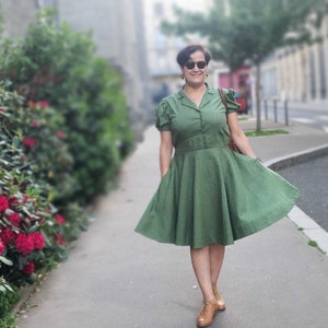 Vestido de lino verde, vestido de falda ancha, vestido vintage, vestido de lino acampanado para mujeres. Vestido Cottagecore. Vestido de verano. Vestido bordado de manga corta