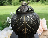 Japanese Meiji Antique Bronze koro Cabbage Leaf with Snail