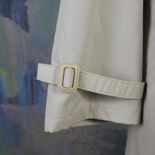 1980s Trench Coat, shops European Vintage Cream-Colored Single-Breasted Waterproof Overcoat, Made in Finland: Size XXL (46 to 48 US/UK)