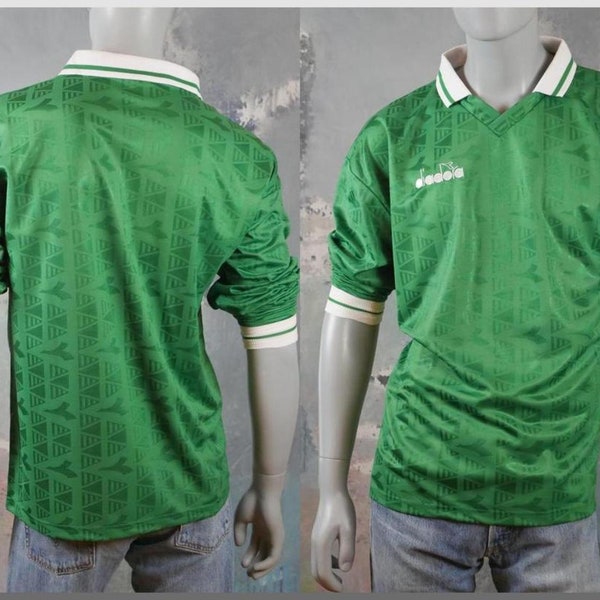 1990s Diadora Football Shirt, Green Long-Sleeve Italian Soccer Jersey, Men's Retro Sportswear: Size XL (42 to 44 US/UK)