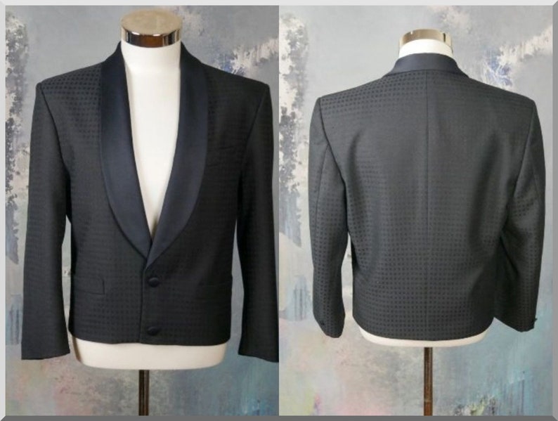 navy blue short jacket