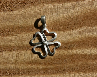 Cloverleaf made of silver, small