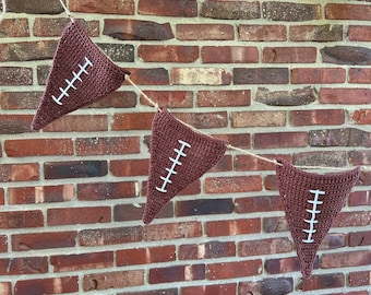 Wzór na girlandę piłkarską na szydełku – Sports Party Bunting (do pobrania w formacie PDF)