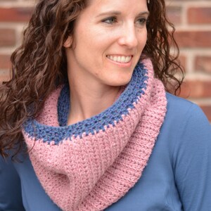 Easy Cowl Crochet Pattern for Beginners - Instant PDF Download image 4