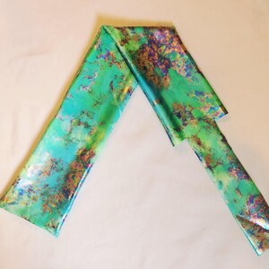 Green Iridescent Tail Bag