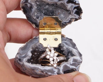 rock engagement ring box