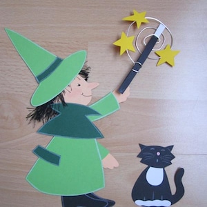 Tonkarton Fensterbild:Hexe mit Zauberstab u. Katze-Herbstdekoration-Herbst-Deko-Witch