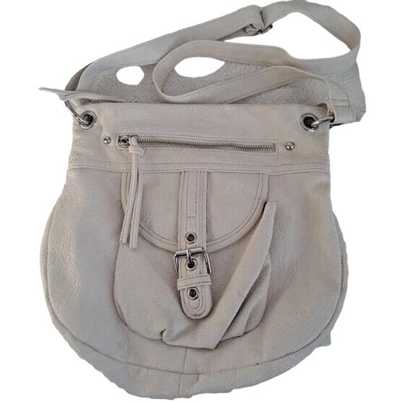 Bueno hobo bag deals