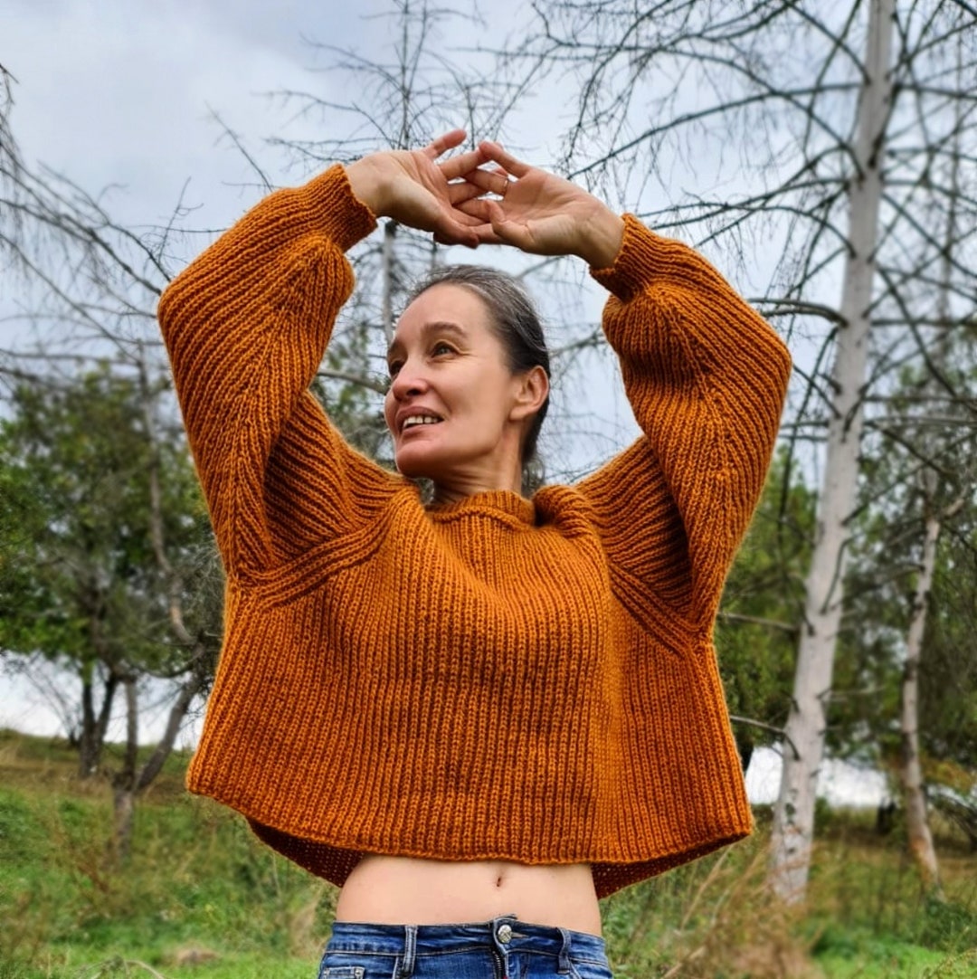 Oversized Cropped Sweater, Volume Sleeve Cardigan, Halloween Oversized Cropped Sweater, Volume Sleeve Cardigan, Halloween