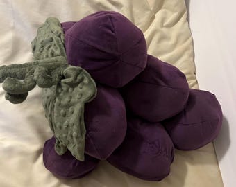 Grapes Pillow 3D