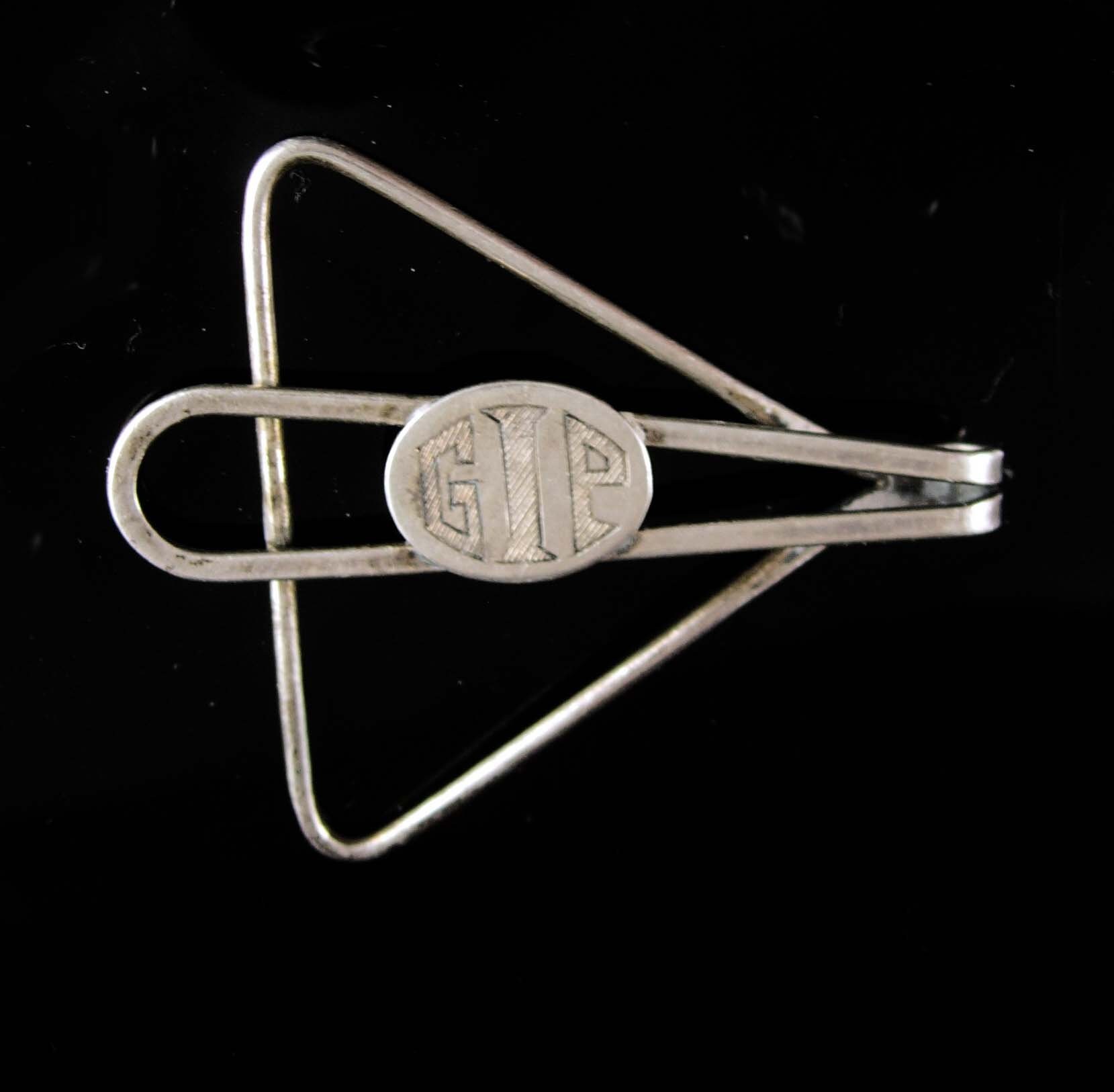 Louis Vuitton Tie clip Silvery Silver ref.276041 - Joli Closet
