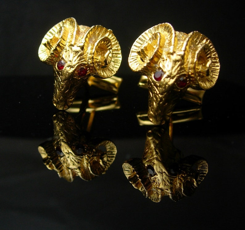 ARIES Vintage Ram Cufflinks garnet Rhinestone eyes Sheep Vintage Gold Wildlife Astrology mens accessory Leo Sagittarius gift