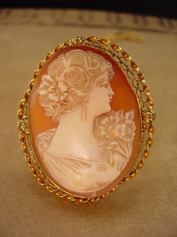 Antique genuine Cameo necklace - Vintage victoria… - image 1