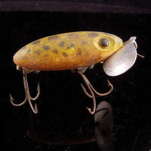 F186 Old Stock, Vintage Devon Fishing Lure Making Kit Bodies, Feathered  Trebles, Beads Design Your Own Lure 