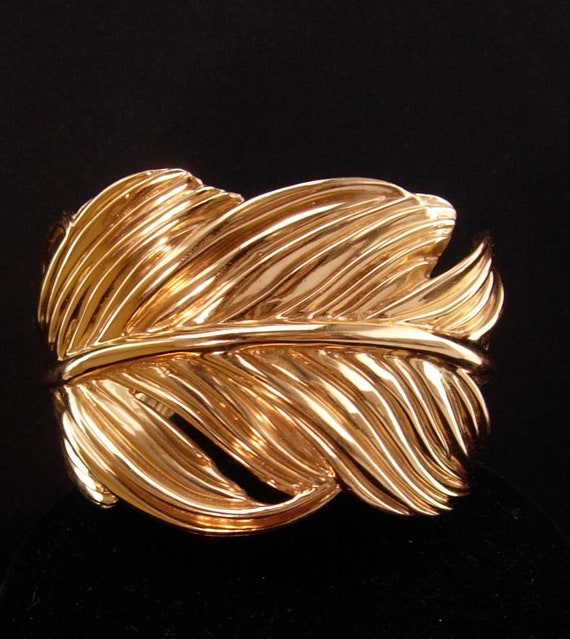 Fabulous wide signed cuff bracelet - Vintage godd… - image 4