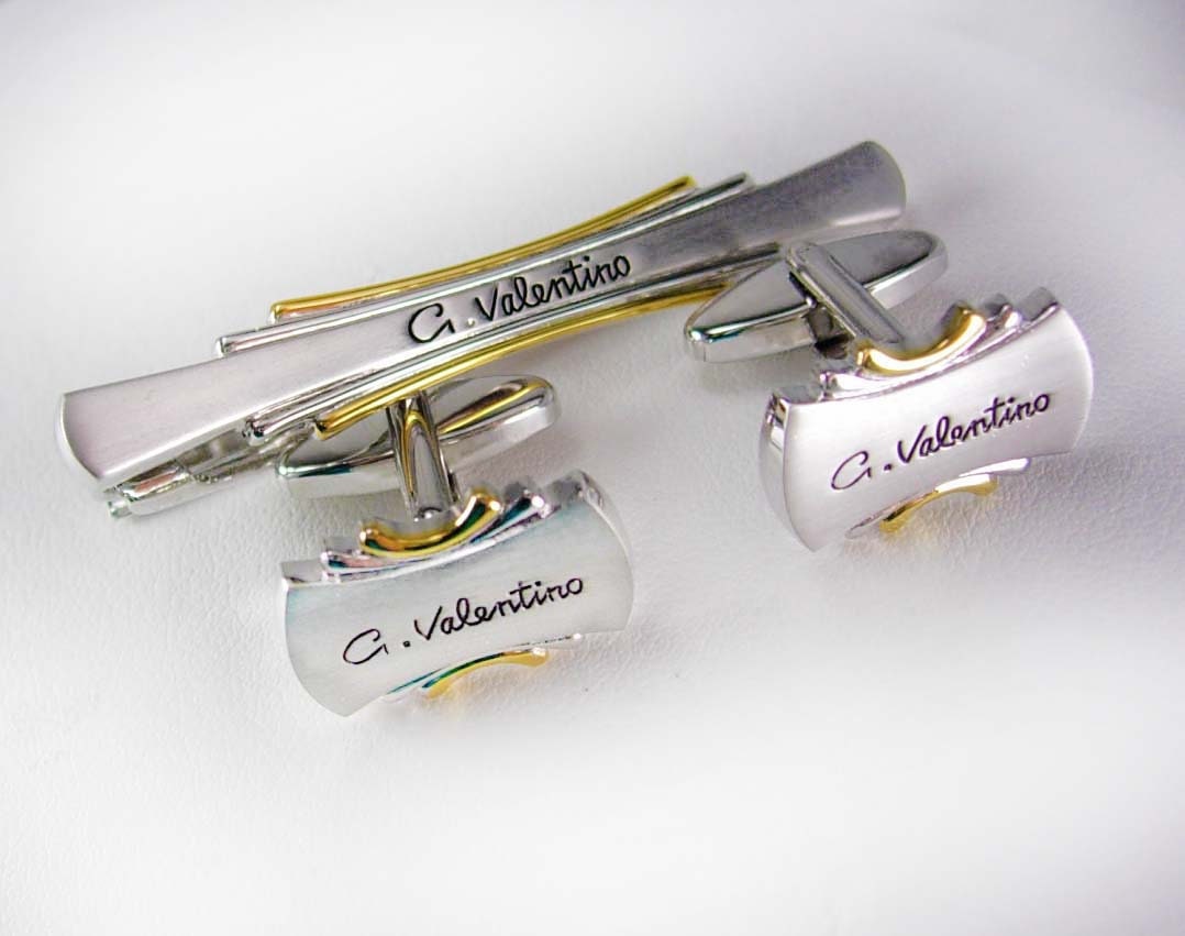 ピアス BOTTEGA VENETA  Cufflinks and tie clips Men Silver Gold Auth Bottega Veneta Chain Cufflinks 574957 Gold Color AG925