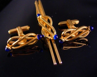 Love knot cufflinks / Gold Cufflinks / Vintage blue jewel ends / tuxedo set / 4th 5th 9th 21st 45th anniversary / twisted eternity rope