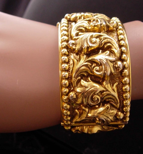 Vintage golden baroque extra wide Bangle Bracelet… - image 4