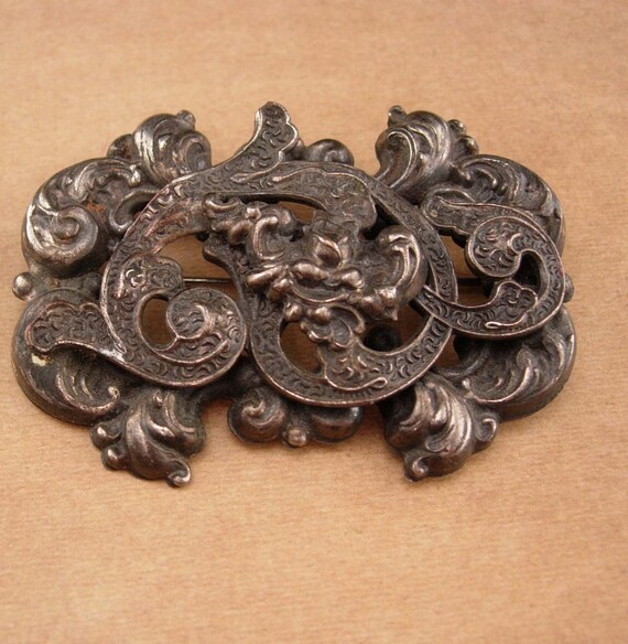 Antique Victorian brooch - Gothic edwardian sash … - image 3