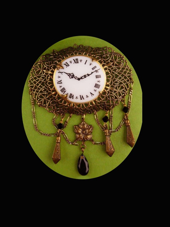Victorian Watch brooch - vintage enamel clock lape
