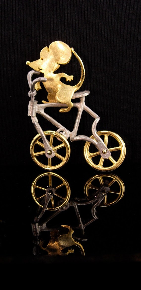 BIG spinning mouse mechanical Bicycle brooch - WHE