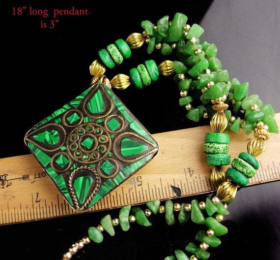 Malachite tribal necklace / Vintage Irish Gift / … - image 4