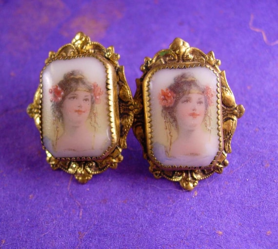 French earrings / Victorian cameo portrait earring