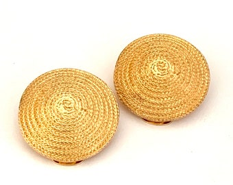 VENDOME Signed Vintage Gold Metal Clip On Earrings