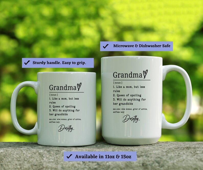 Pu&ograve; includere: Due tazze in ceramica bianca con la parola "Nonna" stampata in nero. Le tazze hanno una definizione di "Nonna" e sono disponibili nelle misure da 312 ml e 425 ml. Hanno manici robusti e sono adatte al microonde e alla lavastoviglie.