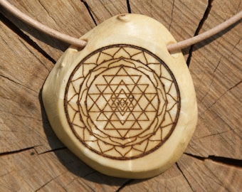Sri Yantra Pendant - Shri Yantra, sacred geometry necklace, protection amulet, yoga jewelry, boho necklace