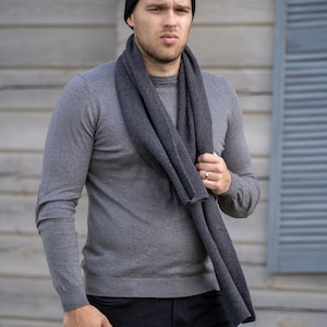 Knit ribbed scarf in luxury merino wool, classic man scarf, grey pure wool mens neck warmer, travel accessory