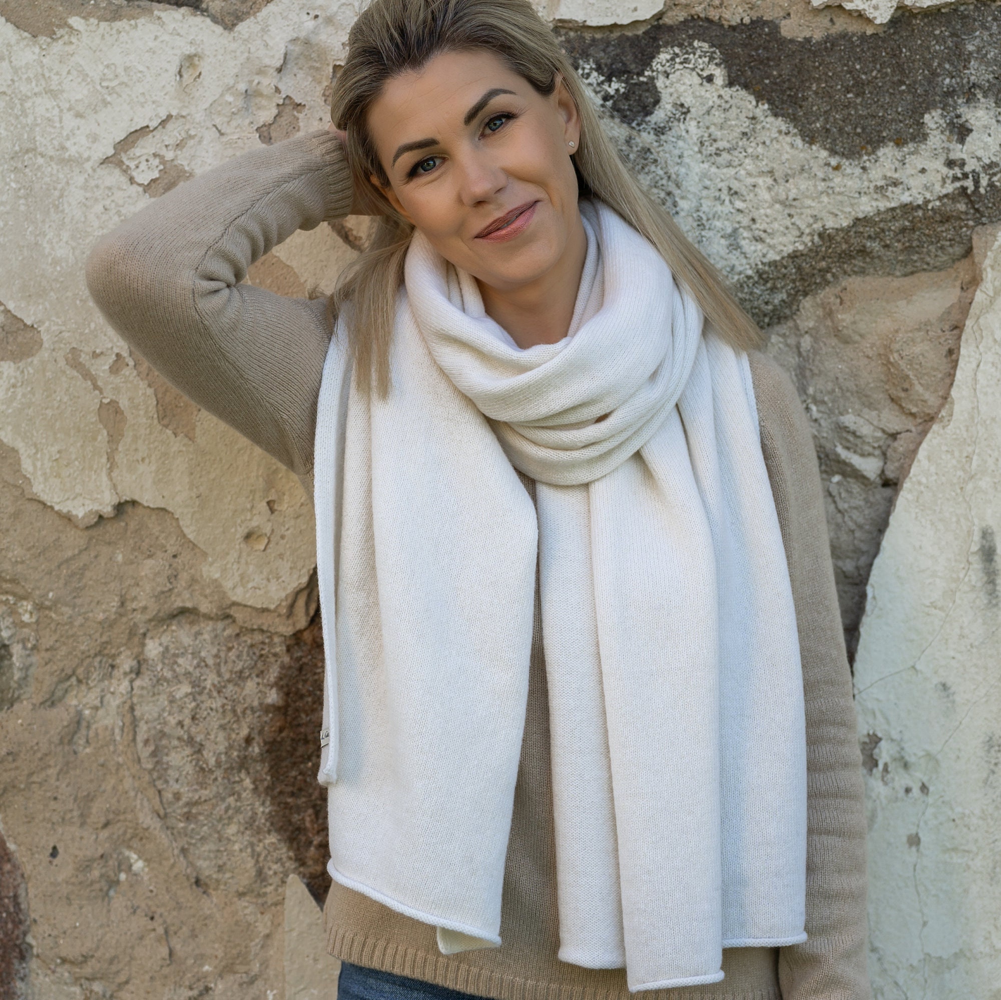 Grande écharpe étole Châle Pancho En Cachemire Et Laine - Beige Uni, Top Qualité, Neuf Avec étiquettes