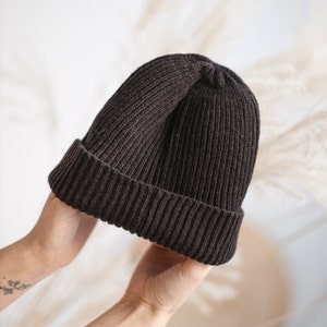 Dark cashmere fisherman beanie, merino wool beanie man, knit brown slouchy beanie hat image 9