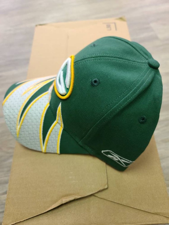 Vintage Green Bay Packers Sharktooth 
