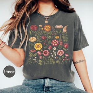 Floral Comfort Colors® Boho Shirt, Cottagecore Floral Shirt, Wildflower Botanical Shirt, Flower Lover Gift, Gardening Shirt, Flower Shirt