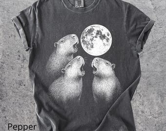 Comfort Colors® Three Capybaras Howling At The Moon Shirt, Funny Capybara Shirt, Vintage Style Gift, Retro Capybara Shirt, Weirdcore Tee